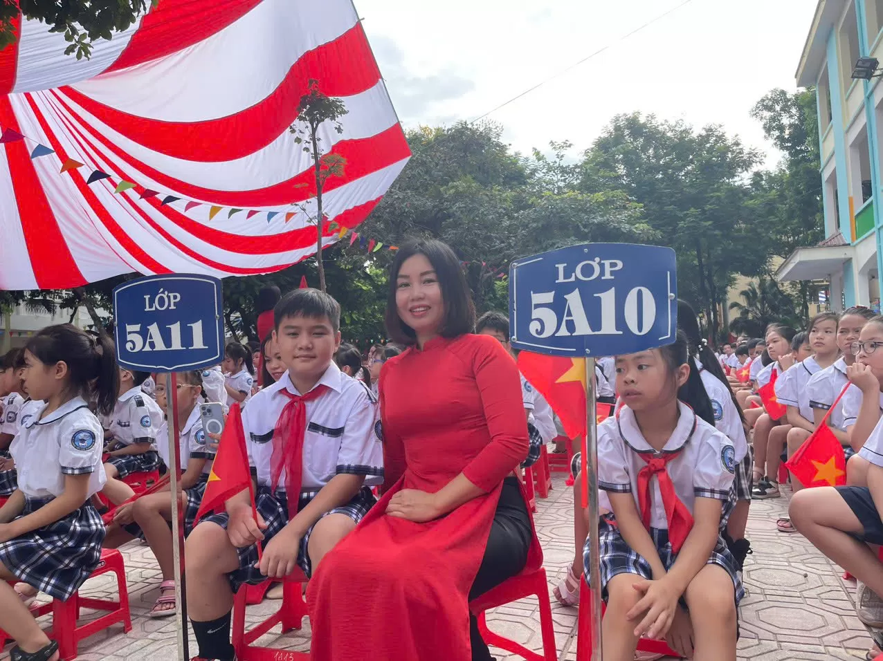 Chị Dương Hoàng Yến